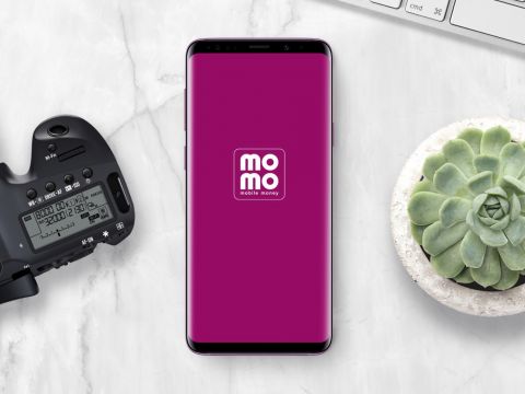 MoMo thêm tính năng thanh toán các dịch vụ của Apple
